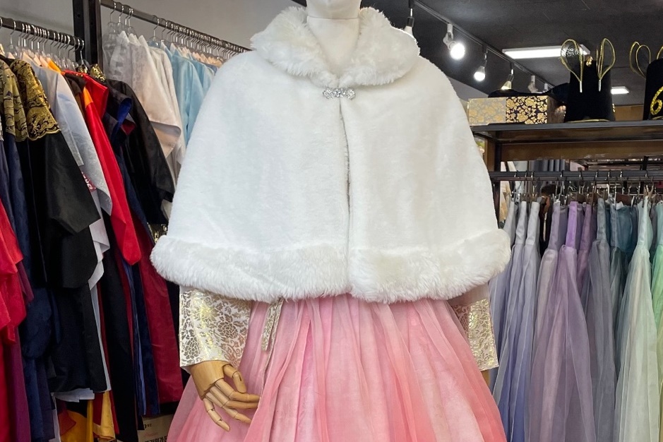 Formal Hanbok dress set with matching accessories displayed in InKorea Hanbok shop.